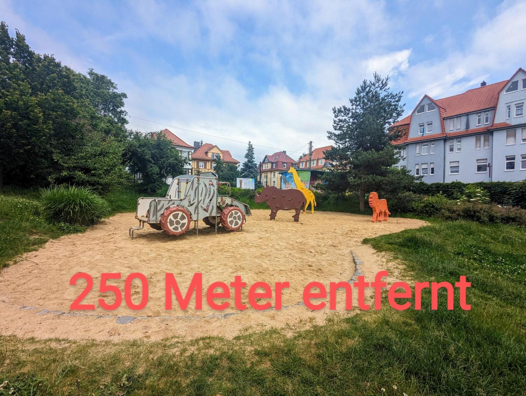 Fewo Urban Gotha-Apartment Friedenstein- Am Schlosspark- Parken An Der Der Tuer- Barrierefrei, 900 Meter Zum Bahnhof - Wallbox Eksteriør billede